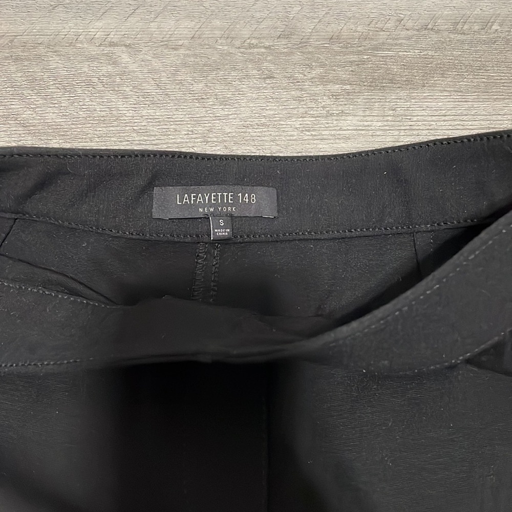 Lafayette 148 pull on black‎ pants size small - Picture 4 of 5